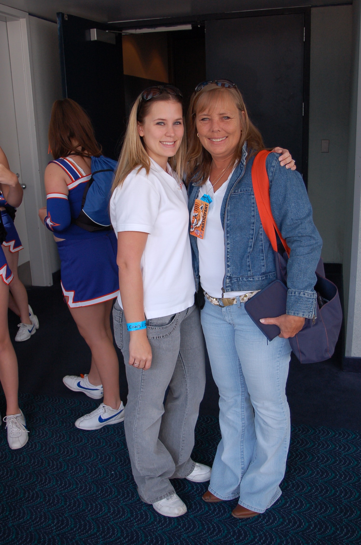 picture031.jpg